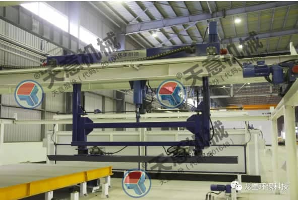 熱烈祝賀天意機(jī)械與龍星科技PC構(gòu)件生產(chǎn)線(xiàn)順利交接！